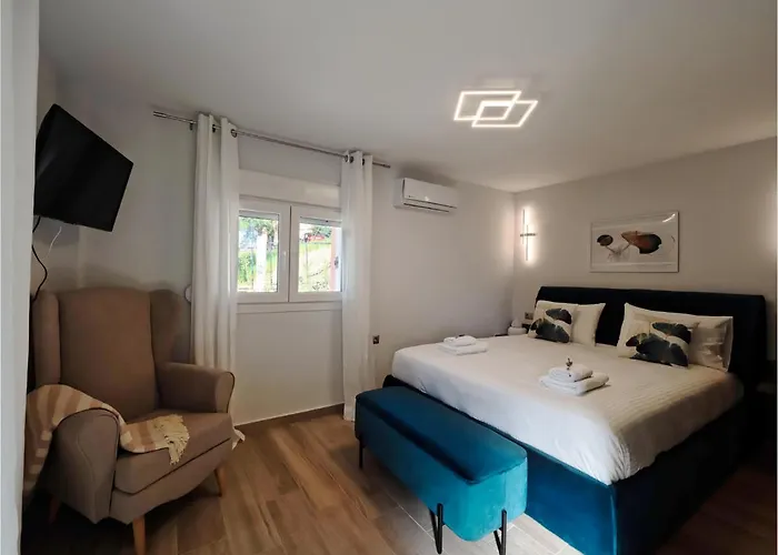 Olea Luxury بيت للعطل Notos
