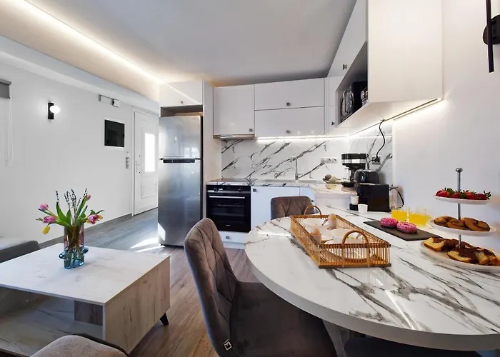 Olea Luxury بيت للعطل Notos
