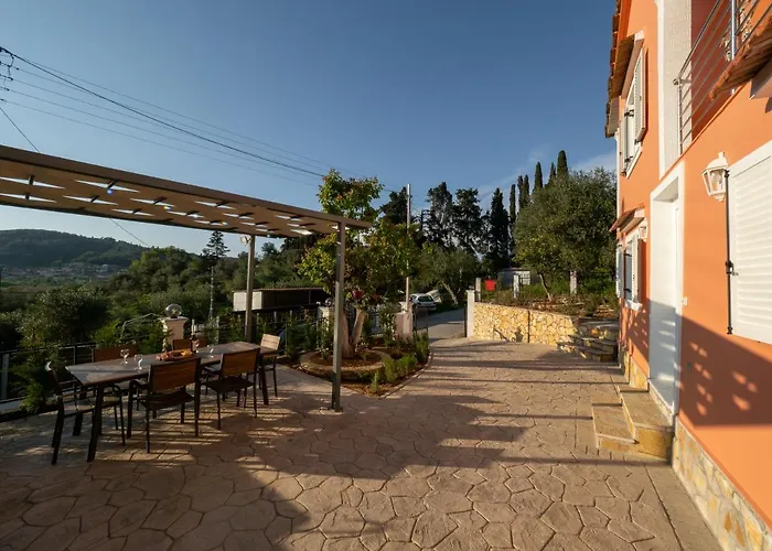 Olea Luxury بيت للعطل Notos